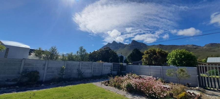 To Let 2 Bedroom Property for Rent in Kleinmond Western Cape